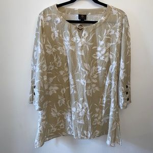 JM Collection Tan with white floral print Tunic Top